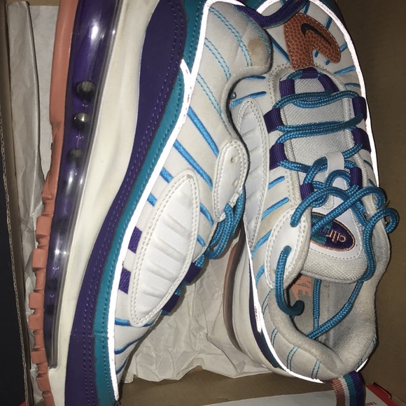 Nike Shoes | Small Stains Worn A Couple Times | Poshmark